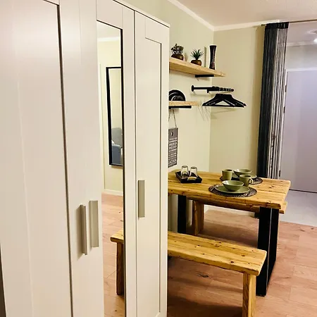 Studio An Der Elbe Mit Balkon, Kueche Und Netflix Drezno Zewnętrze zdjęcie