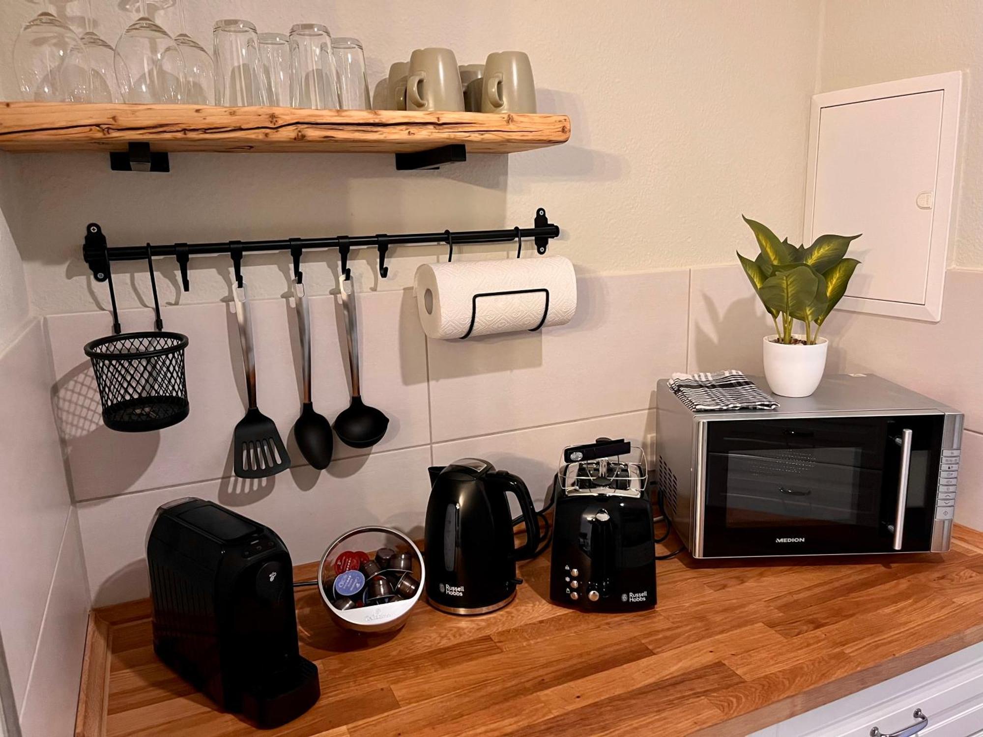 An Der Elbe Mit Balkon, Kueche Und Netflix Apartament *
