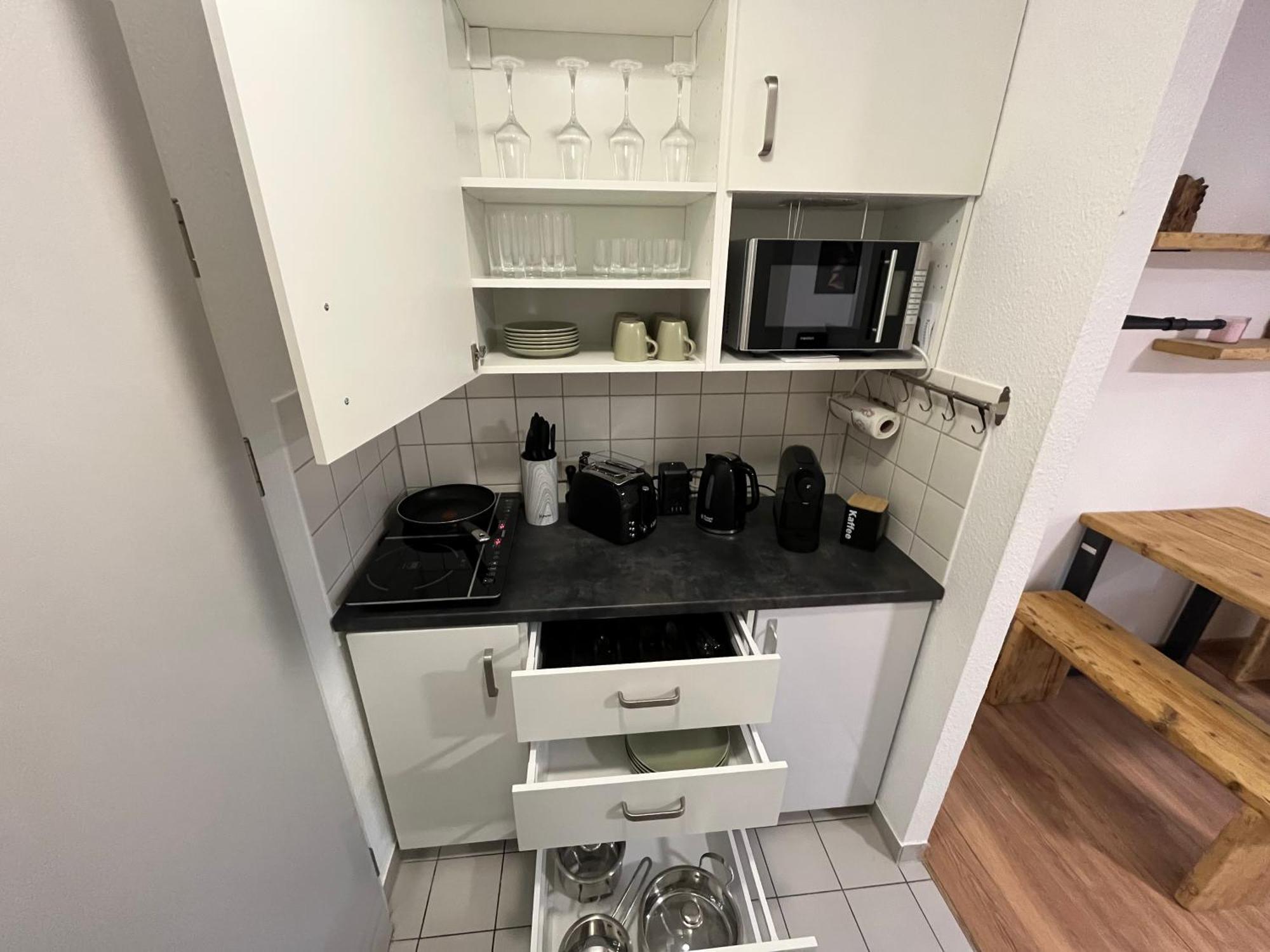 An Der Elbe Mit Balkon, Kueche Und Netflix Apartment Dresden